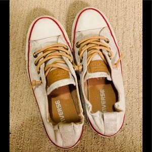 Chuck Taylor shoreline sneaker